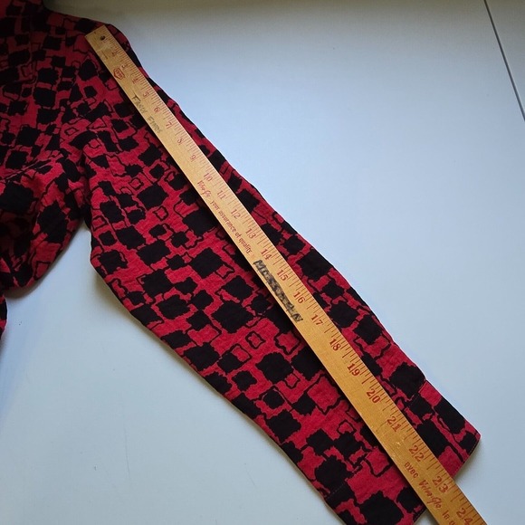 Habitat Clothes To Live In Shirt Womens Medium Red Black Button Up Artsy - Picture 10 of 12